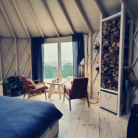 خيمة فخمة Kryjowka - Jurty Ukryte Wsrod Zieleni