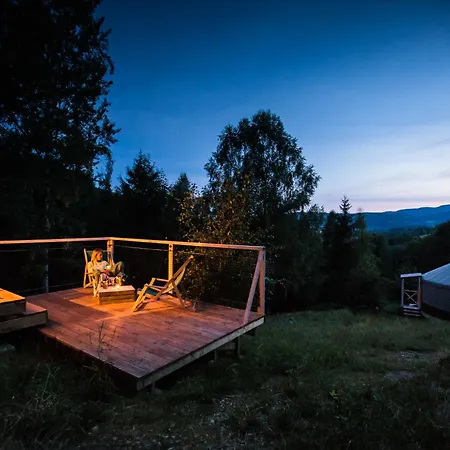 Kryjowka - Jurty Ukryte Wsrod Zieleni Luxury tent Leszczyniec