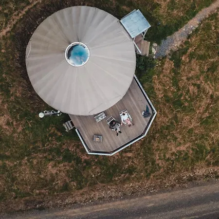 Kryjowka - Jurty Ukryte Wsrod Zieleni خيمة فخمة