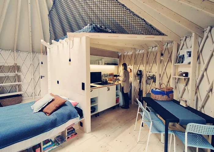 Kryjowka - Jurty Ukryte Wsrod Zieleni