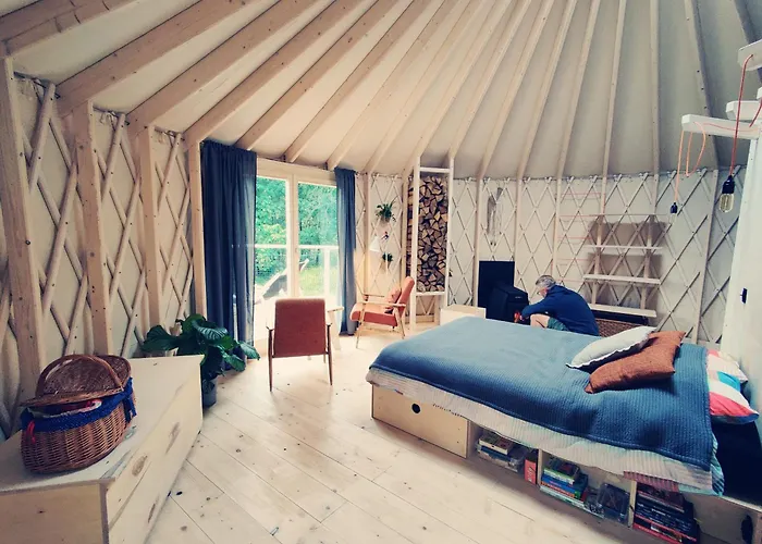 Kryjowka - Jurty Ukryte Wsrod Zieleni Luxusní stan Leszczyniec