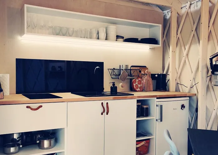 Kryjowka - Jurty Ukryte Wsrod Zieleni Leszczyniec