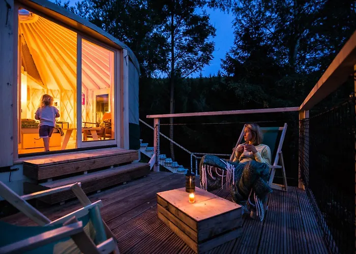 Kryjowka - Jurty Ukryte Wsrod Zieleni * Leszczyniec