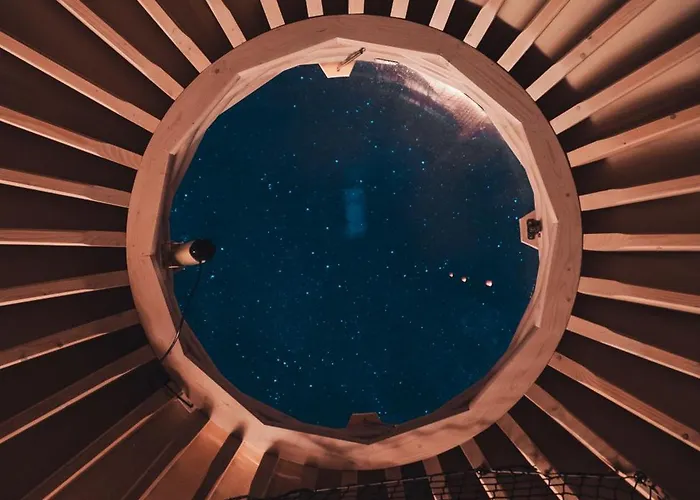 Kryjowka - Jurty Ukryte Wsrod Zieleni