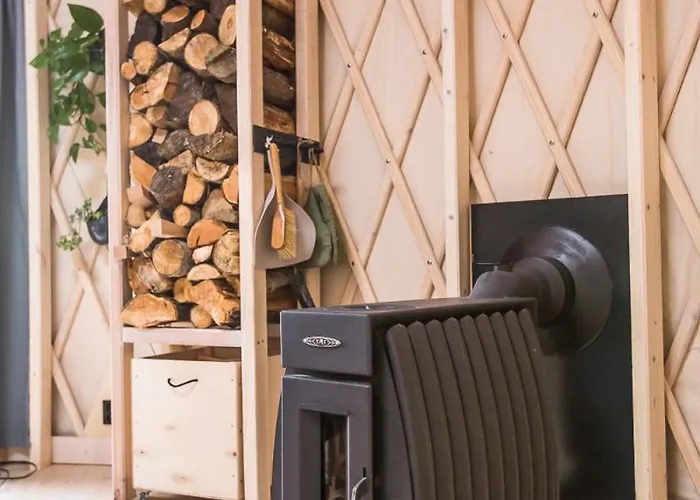 Luxusní stan Kryjowka - Jurty Ukryte Wsrod Zieleni *